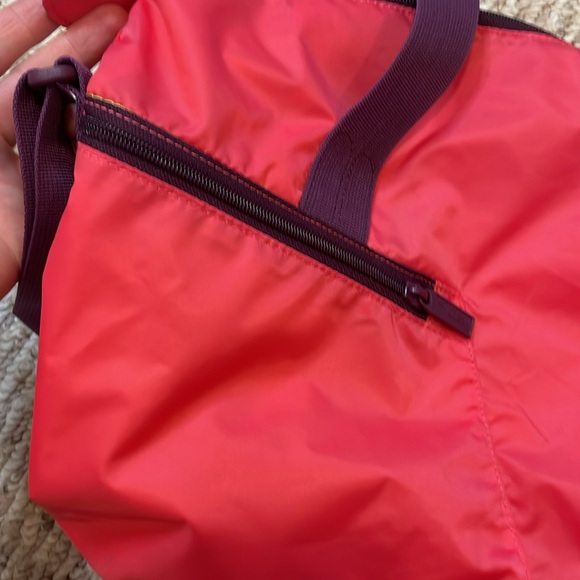 Reebok Sports Bag - Picture 8 of 13